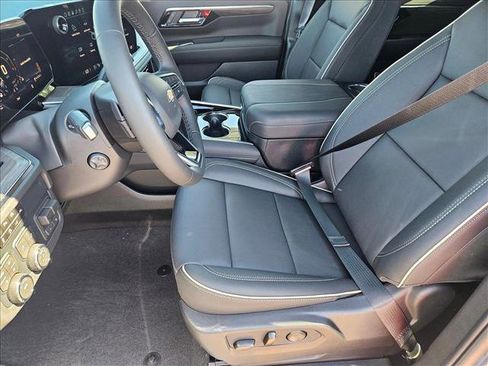 New 2026 Chevrolet Tahoe Premier image 4