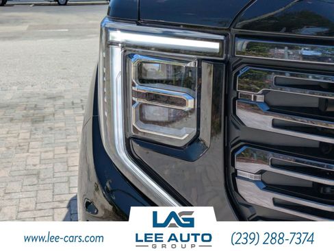 Used 2025 GMC Sierra 1500 Denali Ultimate AWD/4WD image 8