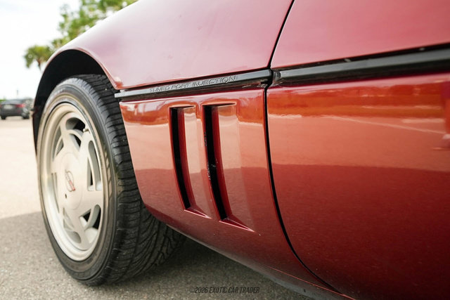 Used 1988 Chevrolet Corvette Convertible RWD image 81