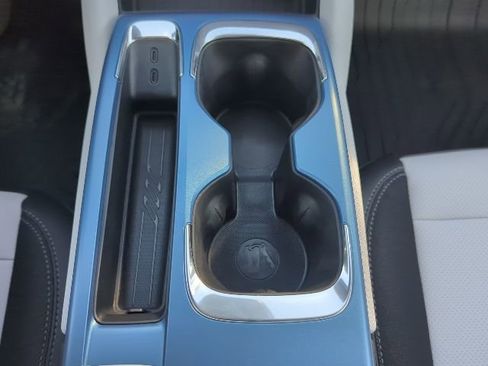 New 2026 Chevrolet Equinox EV LT image 23