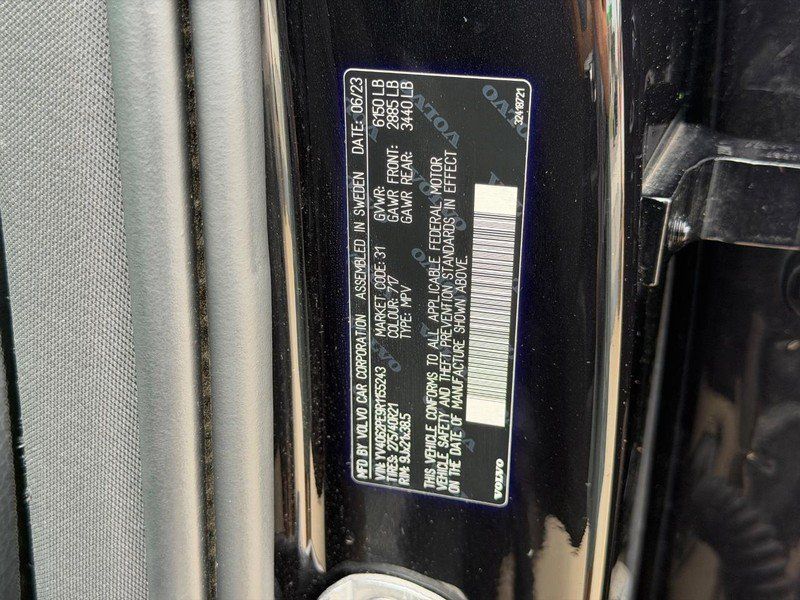 Certified 2024 Volvo XC90 B6 Plus w/ Protection Package Premier AWD/4WD image 24