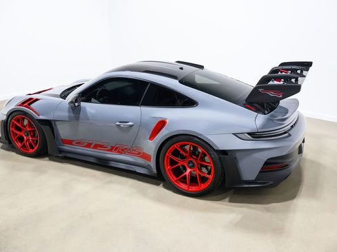 Used 2025 Porsche 911 GT3 RS w/ Weissach Package RWD image 16