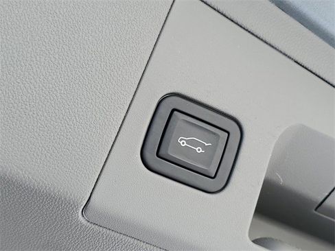 Certified 2023 Cadillac XT5 Premium Luxury image 36