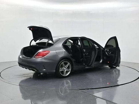Used 2017 Mercedes-Benz C 300 4MATIC Sedan image 53