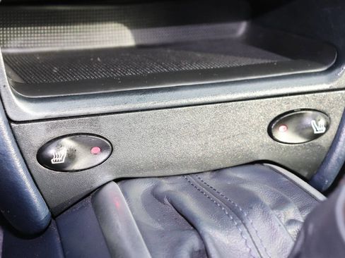 Used 2003 Porsche 911 Carrera 4 image 33