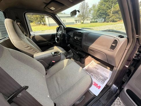 Used 2002 Ford Ranger 2WD Regular Cab image 10