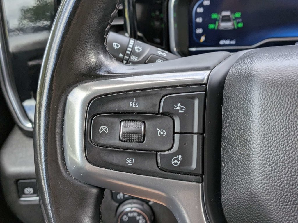 Used 2025 Chevrolet Silverado 1500 LT RWD image 22