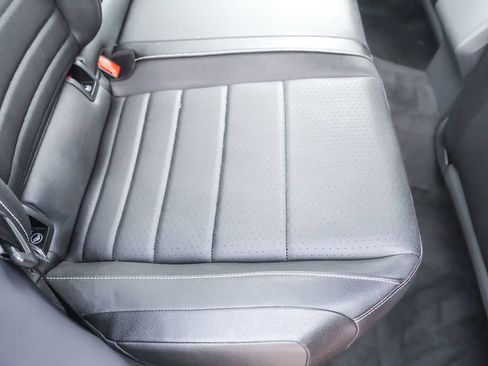 Certified 2023 Volkswagen Jetta SE FWD image 29