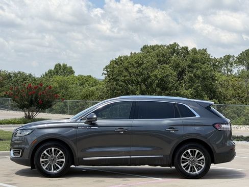 Used 2019 Lincoln Nautilus Select w/ Class II Trailer Tow Package AWD/4WD image 3