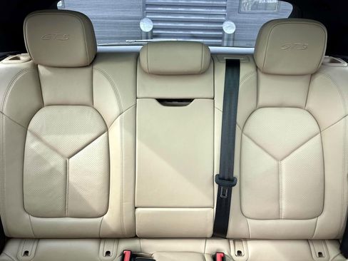 Used 2020 Porsche Macan GTS image 39