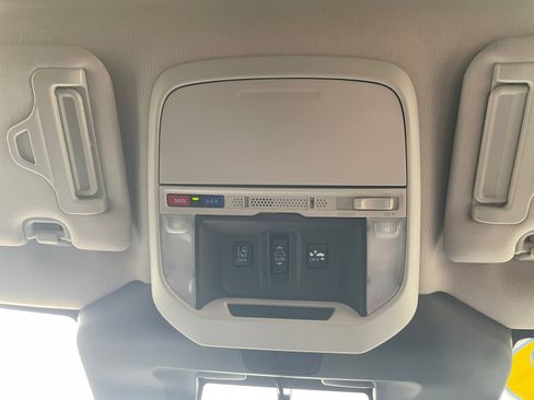 Certified 2023 Subaru Forester Premium image 27