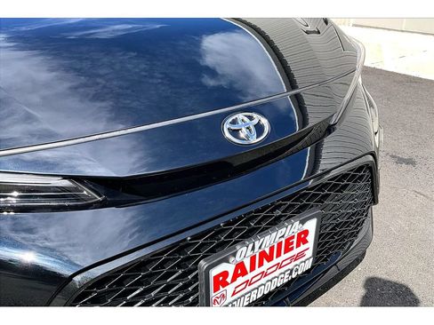 Used 2025 Toyota Corolla SE w/ SE Premium Package AWD/4WD image 30