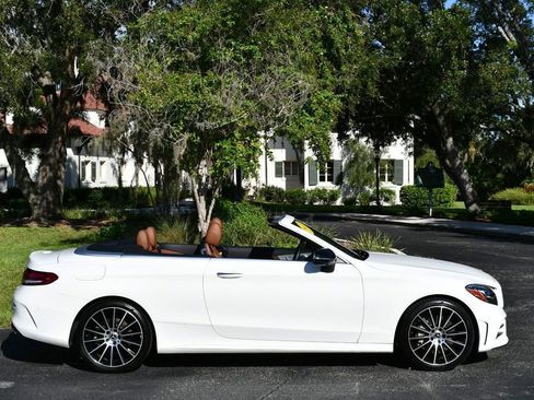 Used 2022 Mercedes-Benz C 300 Cabriolet w/ AMG Line image 40