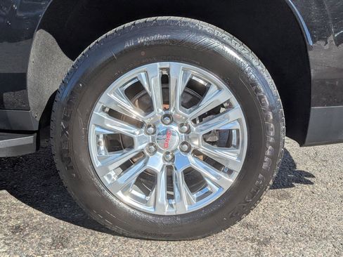 Used 2021 GMC Yukon XL Denali AWD/4WD image 55