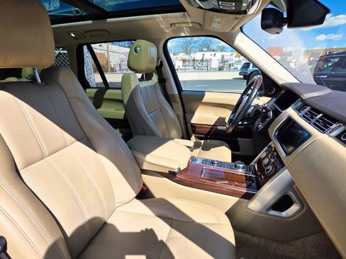 Used 2016 Land Rover Range Rover HSE image 49