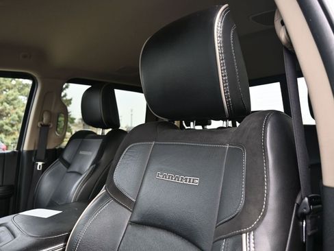 Used 2022 RAM 2500 Laramie AWD/4WD image 17