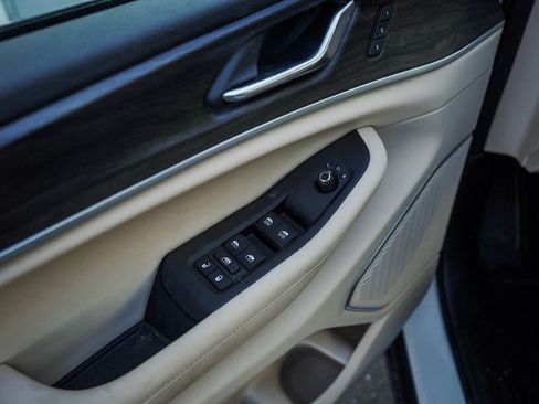 New 2026 Jeep Grand Cherokee L Limited image 20