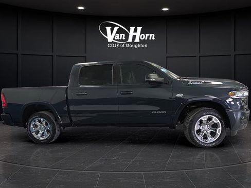 New 2026 RAM 1500 4x4 Crew Cab image 2