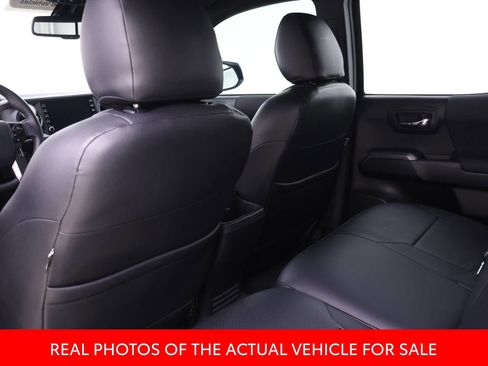 Used 2023 Toyota Tacoma TRD Off-Road AWD/4WD image 11