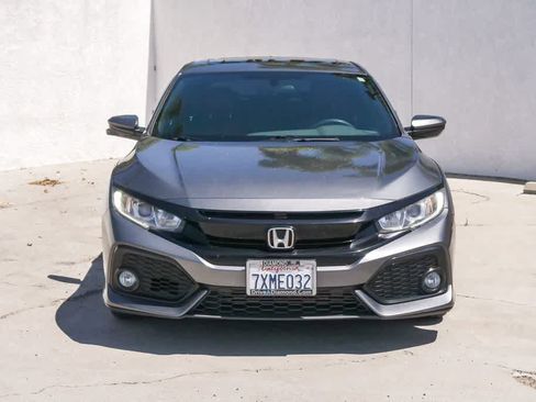 Used 2017 Honda Civic EX image 2