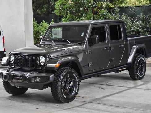 New 2026 Jeep Gladiator Willys image 3