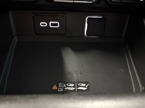 Used 2023 GMC Yukon SLT image 21