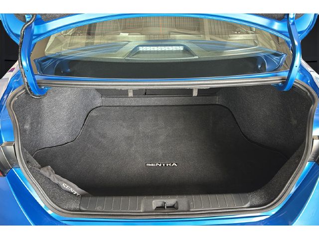 Used 2022 Nissan Sentra SR w/ Electronics Package FWD image 24