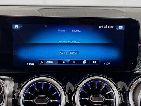 Used 2023 Mercedes-Benz GLB 250 4MATIC image 14