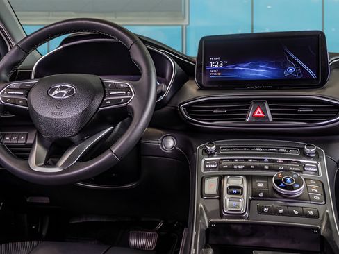 Used 2023 Hyundai Santa Fe Limited AWD/4WD image 13