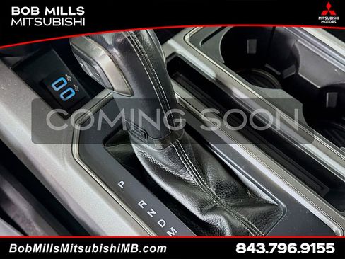 Used 2017 Ford F150 Raptor w/ Equipment Group 802A Luxury image 17