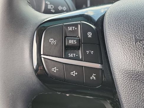 Used 2023 Ford Escape Active w/ Tech Pack #1 AWD/4WD image 5
