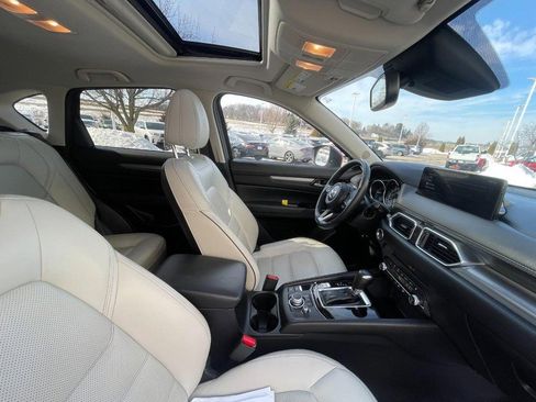 Used 2025 MAZDA CX-5 AWD 2.5 S w/ Preferred Package image 11