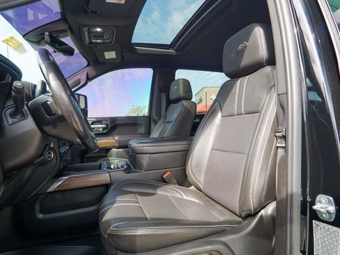 Used 2021 Chevrolet Silverado 3500 High Country AWD/4WD image 23