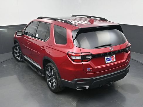 Used 2023 Honda Pilot Elite image 37
