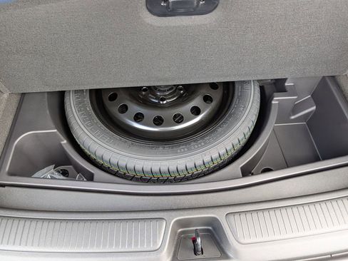 New 2025 Buick Envision Sport Touring image 23