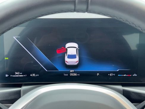 Used 2025 BMW 230i xDrive Coupe image 24