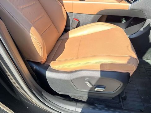 New 2026 Hyundai Santa Fe Limited FWD image 15