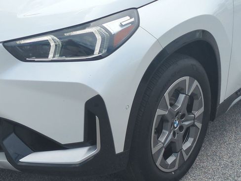 Used 2025 BMW X1 xDrive28i AWD/4WD image 10