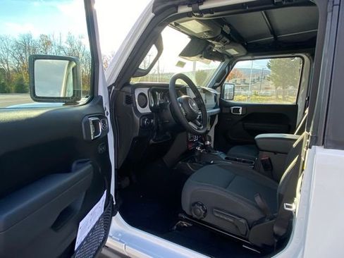 New 2026 Jeep Wrangler Sport AWD/4WD image 16