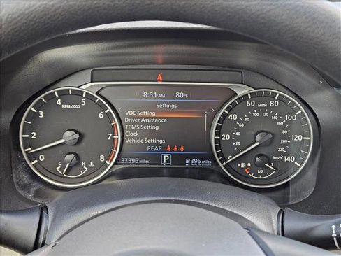 Used 2025 Nissan Altima 2.5 SV FWD image 11