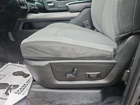 Used 2019 RAM 2500 Big Horn AWD/4WD image 32