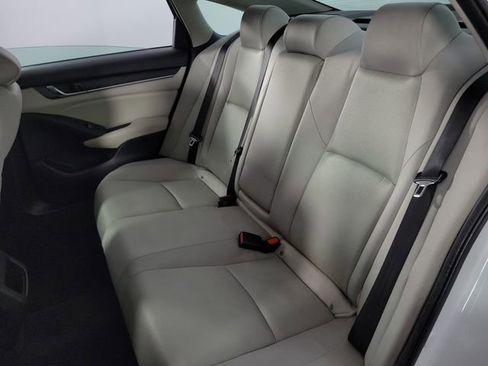 Used 2020 Honda Accord LX image 17