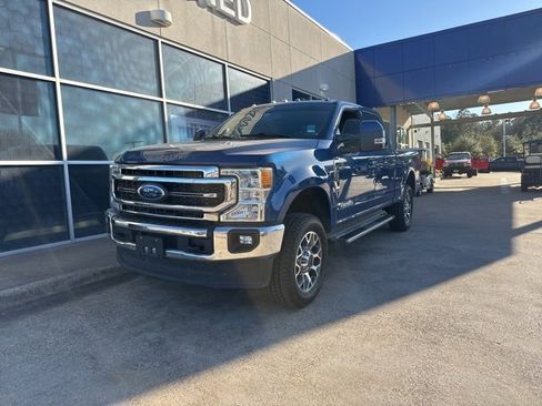 Used 2022 Ford F250 Lariat w/ Lariat Value Package image 4