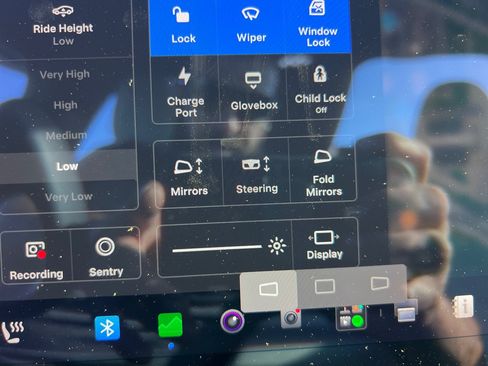 Used 2023 Tesla Model X AWD/4WD image 36