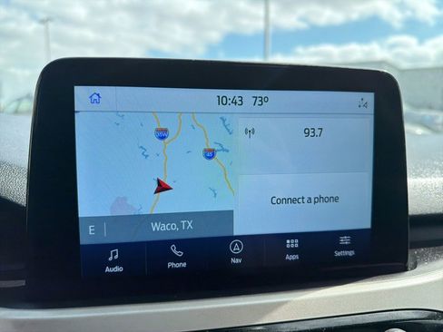 Used 2020 Ford Escape SE image 17