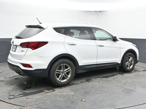 Used 2018 Hyundai Santa Fe Sport image 9