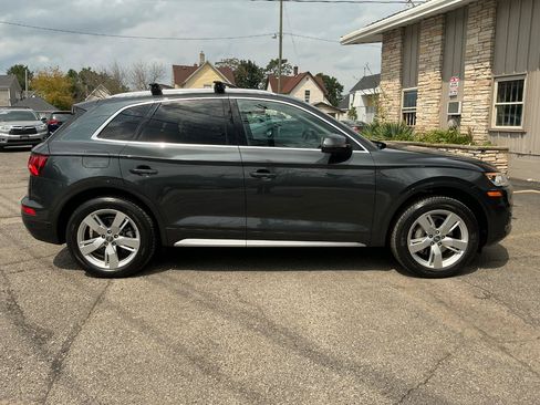 Used 2018 Audi Q5 2.0T Premium Plus w/ Premium Plus Package AWD/4WD image 3