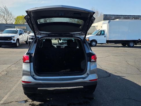 Used 2023 Chevrolet Equinox LT FWD image 7