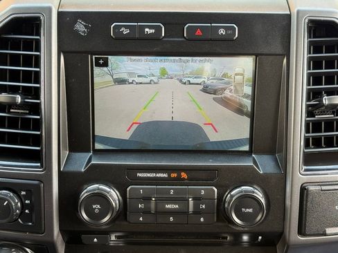 Used 2018 Ford F150 XLT w/ Equipment Group 302A Luxury image 25