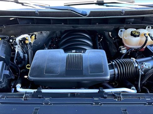 Used 2021 Cadillac Escalade Premium Luxury RWD image 7